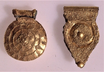 Bulle in oro dalla cosiddetta “tomba di Nerka” della necropoli di Casa di Ricovero di Este (prima metà del III sec. a.C.).